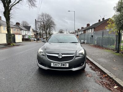 Vauxhall insignia