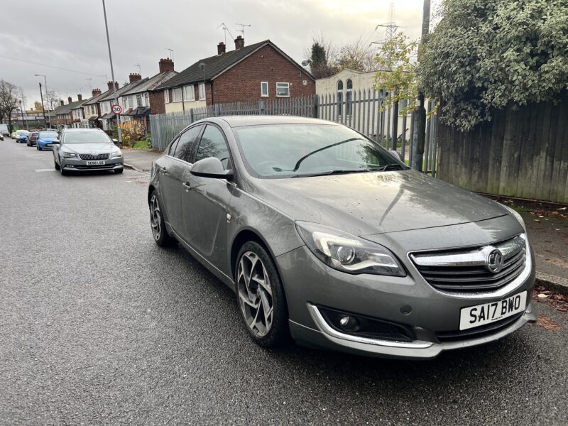 Vauxhall insignia